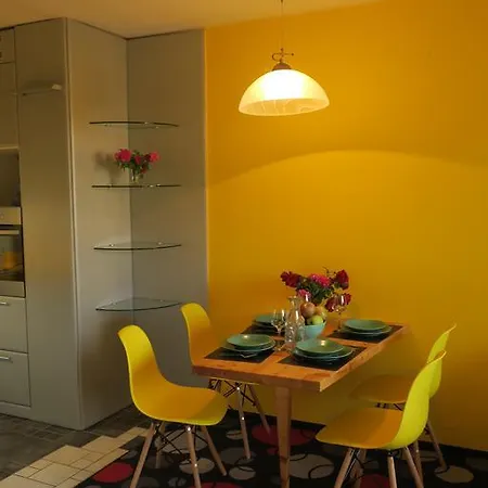 Apartment Veseli *