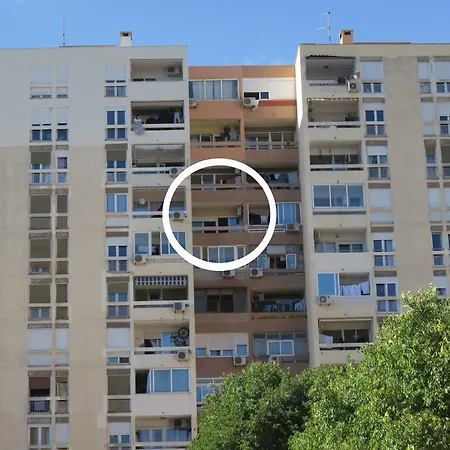 Apartment Veseli *